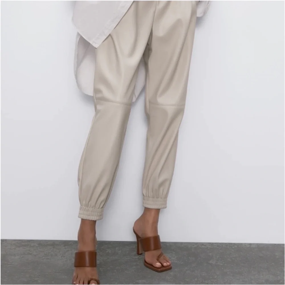 Zara Faux Leather Joggers in Ecru - Picture 1 of 3